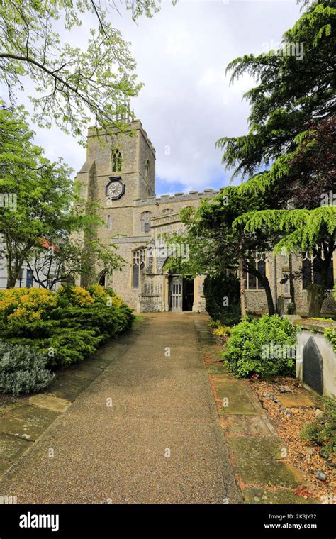 St Marys parish church, market town of Diss, Norfolk, England, Britain ...