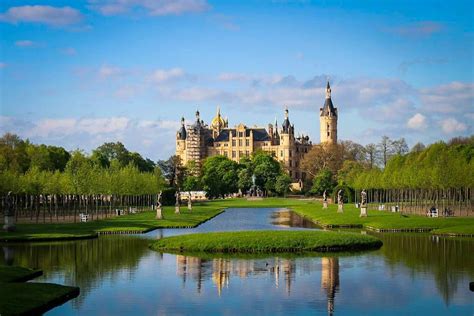 Schwerin Castle - One Of Germany's Most Beautiful Castles - Destination ...