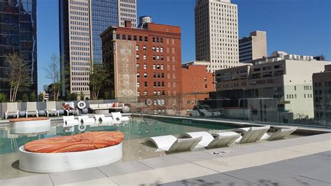 Hilton Garden Inn Downtown Dallas - Pool: Fotos und Bewertungen ...