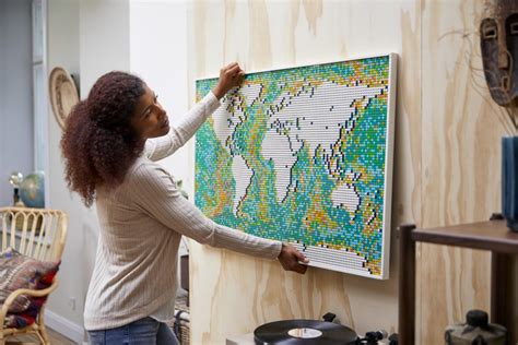 Introducing the new record-breaking 11,695 piece LEGO World Map - most ...