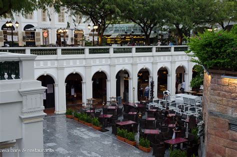 Highlander at Chijmes - Scottish bar & restaurant - Singapore - Asia Bars & Restaurants