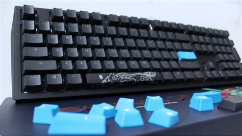 Ducky Shine 7 BlackOut RGB Mechanical Keyboard Speed Silver Cherry MX Switch | Spot On ...