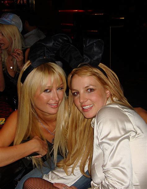 LIVING LEGEND : November 19, 2006 - Britney Spears and Paris...