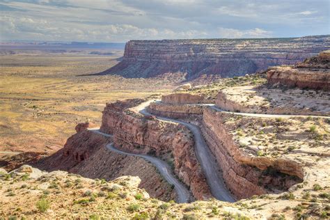 Moki Dugway in Utah - 2025 Travel Guide & Trip Planner