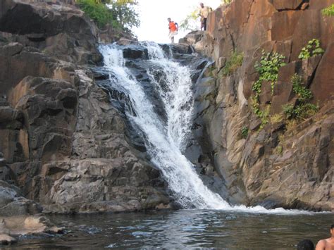 Waterfalls near Surat visit during Monsoon!