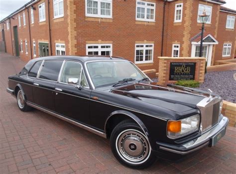 Rolls-Royce Silver Spur Touring Limousine - RR&B Garages