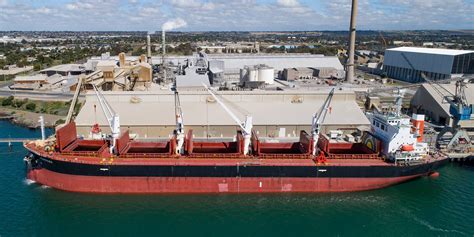 Geared Bulk Carriers | CSL