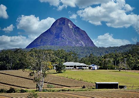 Mt Beerwah Photograph by Kerry LeBoutillier