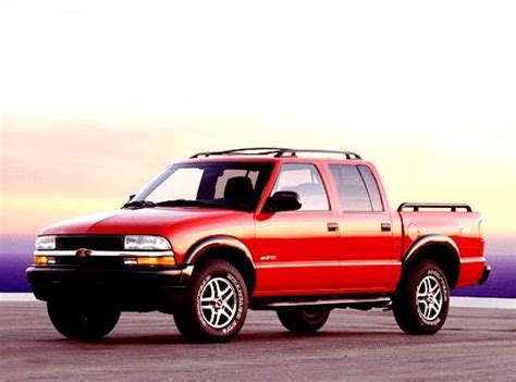 2002 Chevrolet S10 Crew Cab Price, Value, Ratings & Reviews | Kelley ...