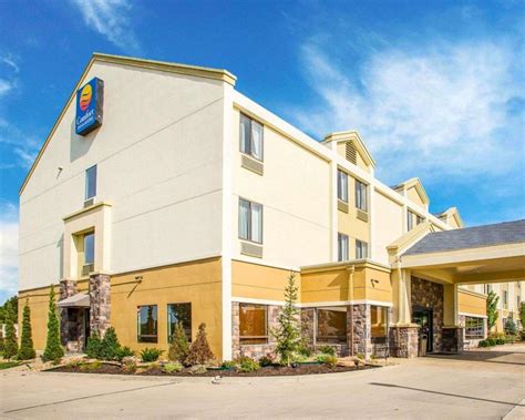 Comfort Inn and Suites Kansas City - Northeast, Kansas City (MO) | Best Price Guarantee - Mobile ...