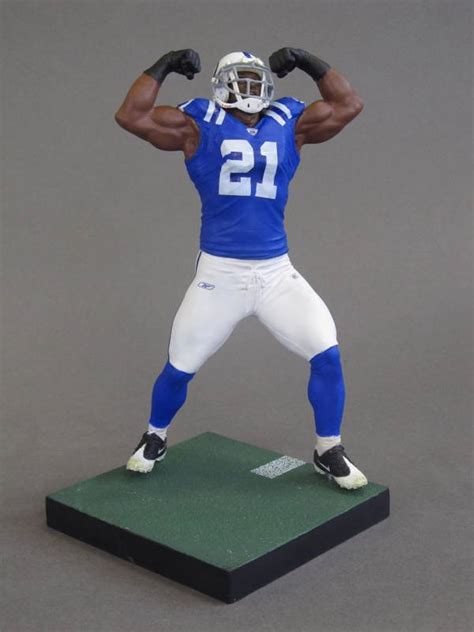 Bob Sanders 3, Indianapolis Colts – Play Action Customs