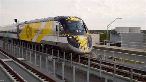 First Look: Brightline Rolls Into Orlando Station - Railway Age