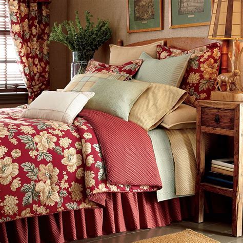 CHAPS by RALPH LAUREN Elizabeth RED FLORAL QUEEN Comforter 4pc SET COTTAGE #ChapsbyRalphLauren ...