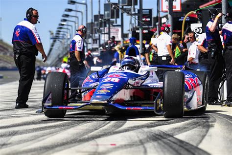 Marco Andretti wins Fontana pole