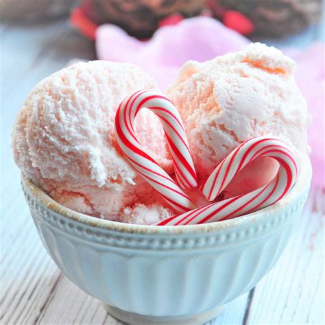 Peppermint Ice Cream Recipe - Culinary Shades