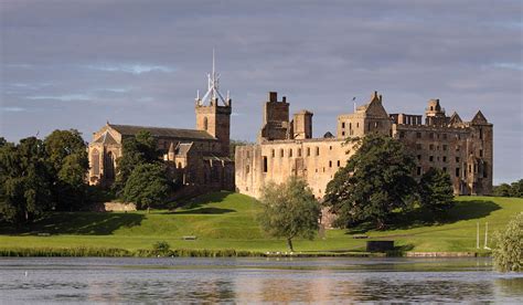 Linlithgow Palace - Britain ExplorerBritain Explorer