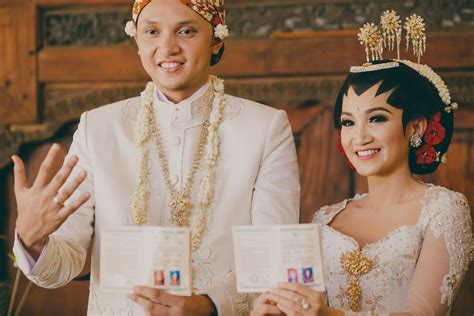 Javanese wedding ideas | Inspiring post by Bridestory.com, everyone should read about One Sweet ...