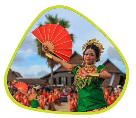 TARI PAKARENA | Dinas Kebudayaan dan Pariwisata Provinsi Sulawesi Selatan