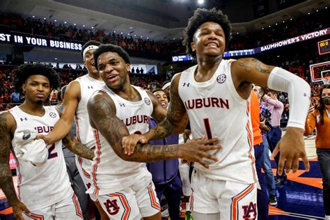 History Made: Auburn No. 1 in Men's Basketball for First Time Ever - WAKA 8