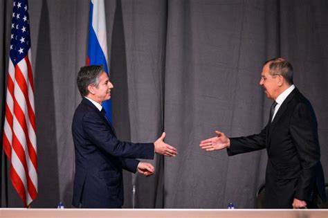 Blinken Seeks 'Mutual Understanding' With Lavrov, but No Ukraine ...