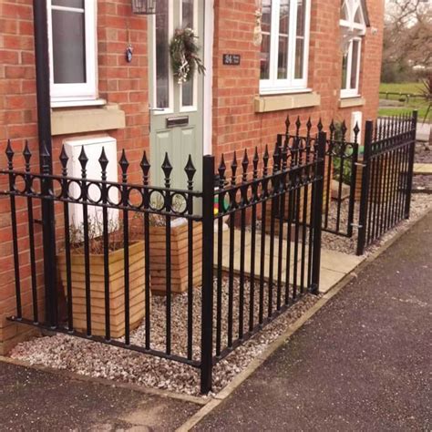 Brixham - Style 10A - Wrought Iron Railings