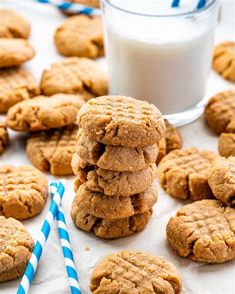 Peanut Butter Cookies - Craving Home Cooked