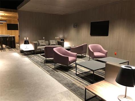 Lounge Review: VIP Lounge - SJD Terminal 2 - LoungeReview.com