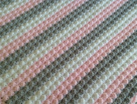 Learn how to crochet the Blanket Stitch in this helpful tutorial. Crochet Stitches For Blankets ...