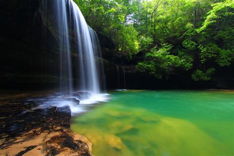 15 Amazing Waterfalls in Alabama - The Crazy Tourist