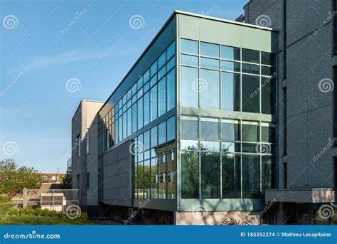 Small Business Building Exterior Stock Photo - Image of lease ...