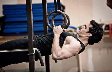 Henry Cavill's 'Man of Steel' Workout Routine and Diet Principles