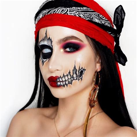 𝐏𝐢𝐧𝐭𝐞𝐫𝐞𝐬𝐭: @𝐛𝐨𝐮𝐣𝐞𝐛𝐚𝐫𝐛 🎃 | Amazing halloween makeup, Halloween costumes makeup, Halloween makeup ...