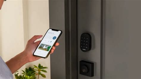 Smart Locks: The Future of Security for Your Home - EmptyLightHome