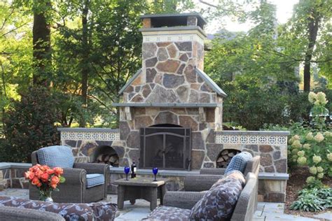 Outdoor Fireplace Designs, Seating Areas Designed around Brick and ...