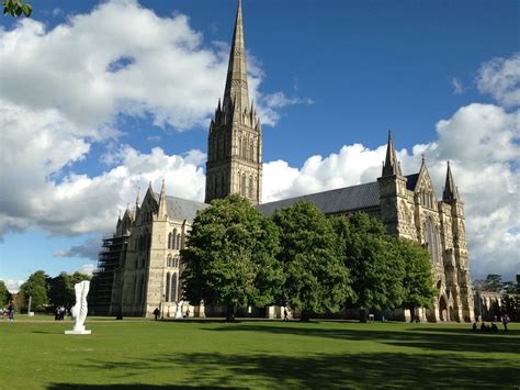 Running Routes: Salisbury Old Sarum Running Route