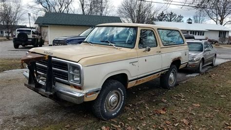 1980 Dodge Ramcharger SUV Yellow 4WD Manual for sale