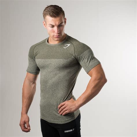 Gymshark Phantom Seamless T-Shirt - Alpine Green - New Releases - Featured… | Mens gym tops, Gym ...