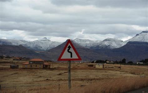 Ten places in South Africa you'll probably get to see snow in winter [pictures]