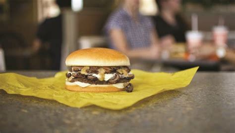 Whataburger lands at DFW Airport with special burger reprise - CultureMap Dallas