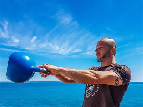 6 Helpful Benefits Of Kettlebells - Weight Loss Made Practical