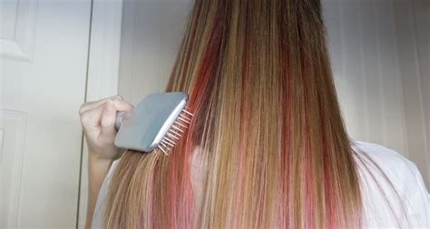 How to Blow Dry Hair Without Frizz | Our Everyday Life