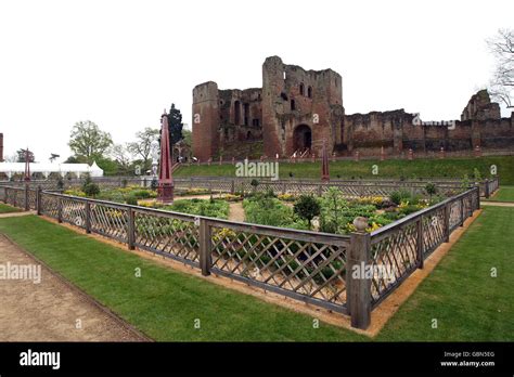 Castle gardens leicester hi-res stock photography and images - Alamy