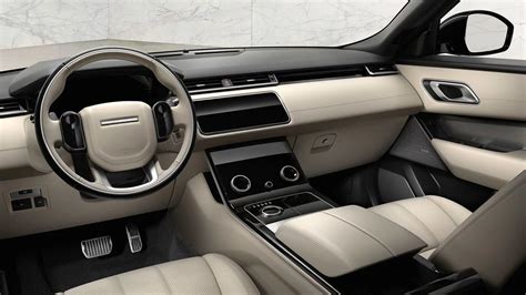 Discover Range Rover Velar - Options & Accessories | Land Rover Hong Kong