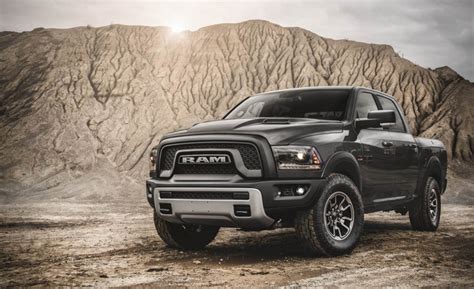 Ram 1500 Rebel 2015 V-8 4x4