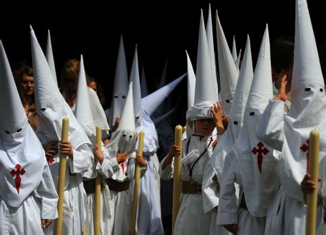 TOPSHOTS-SPAIN-RELIGION-HOLY-WEEK