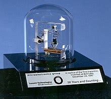 Transistor - Wikipedia