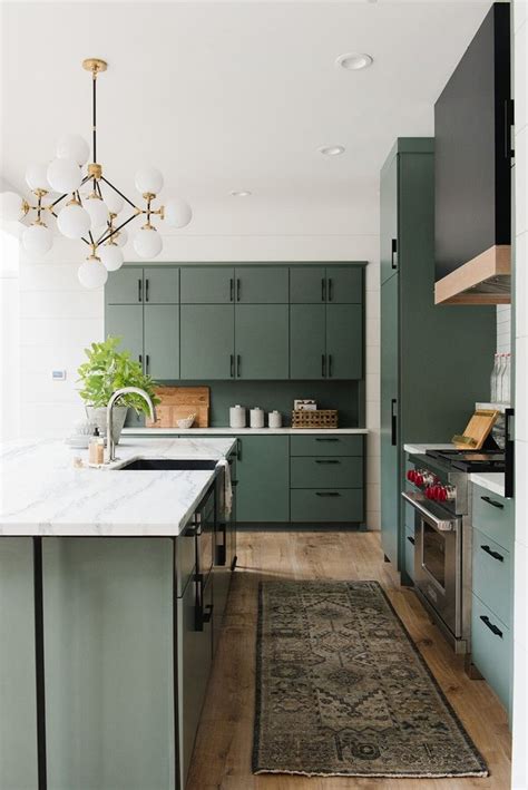 These 7 Verdant Paint Colors Are Tempting Us to Satisfy Our Green Kitchen Craving | Hunker