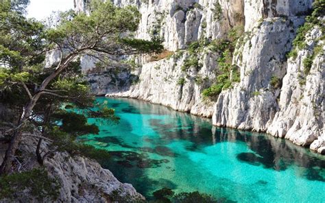 CALANQUES DE CASSIS - Tours & Packages Location bateau Cannes Antibes - location yacht