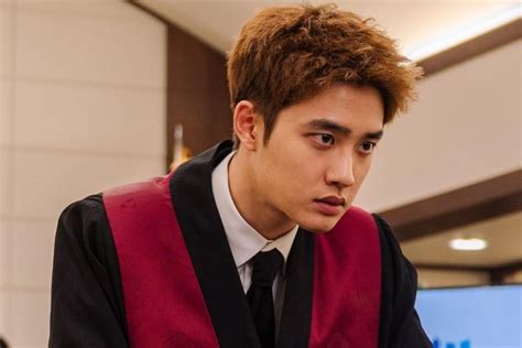 EXO’s D.O. Finally Dons Legal Robes For A Fierce Courtroom Battle In “Bad Prosecutor” | Soompi