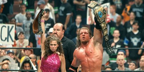 Why Chyna Was Triple H's Best Manager (& Why It Was Stephanie McMahon)